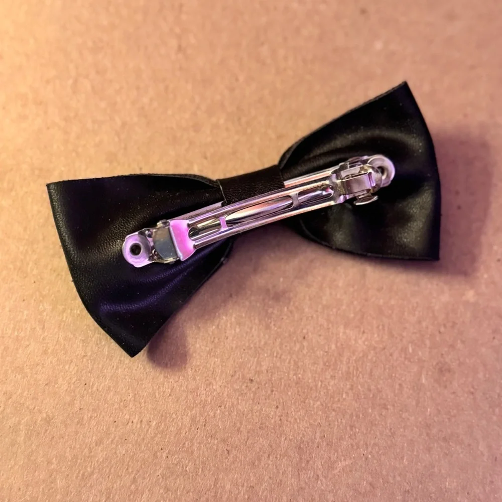 🌟FREE🌟 French Barrette Black Leather Bow Hair Clip Snap Accent Girls Y2K Retro